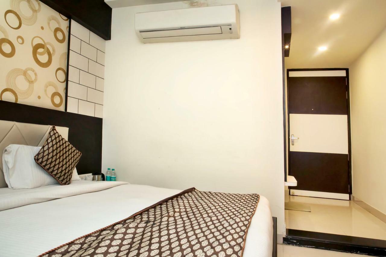 Ganges Grand Hotel 3*